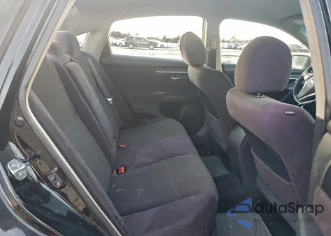 2013 Nissan Altima 2.5 z USA, uszkodzony, nr VIN 1N4AL3AP7DN509297